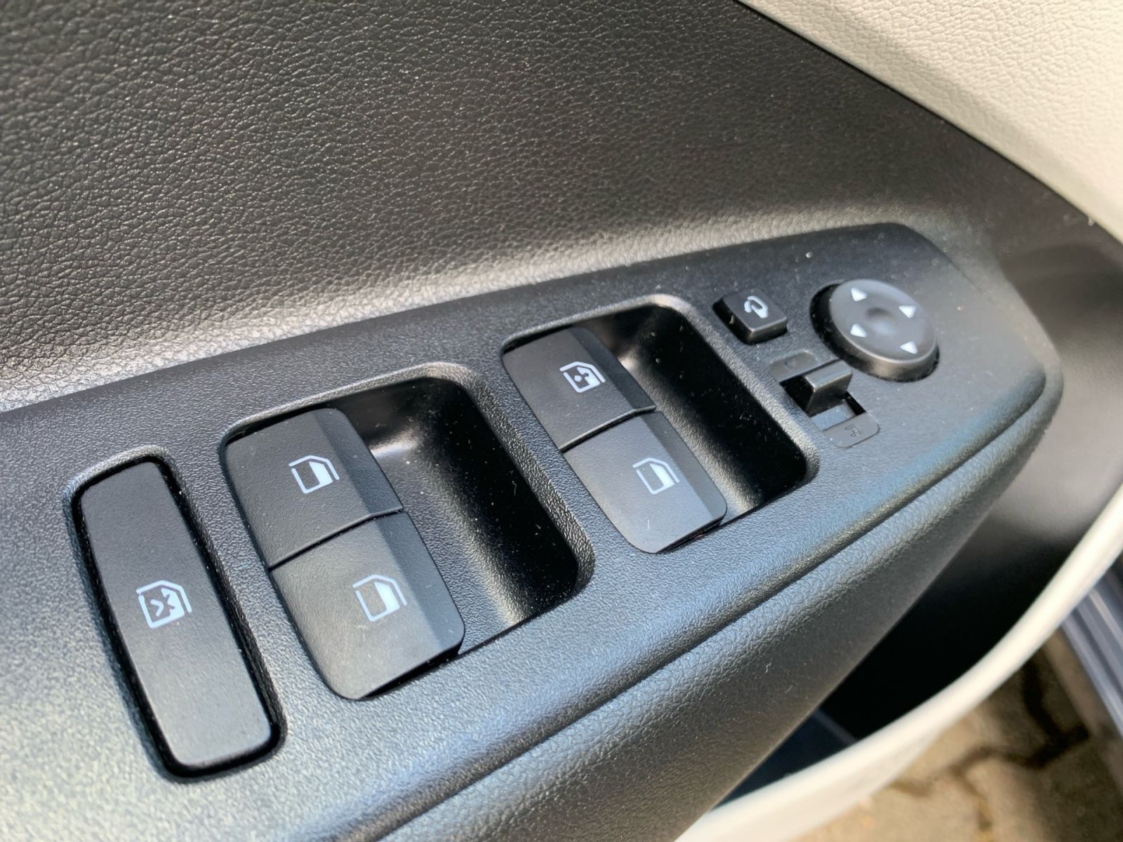 Fahrzeugabbildung Hyundai i10 1.2 A/T Prime Navi Kamera