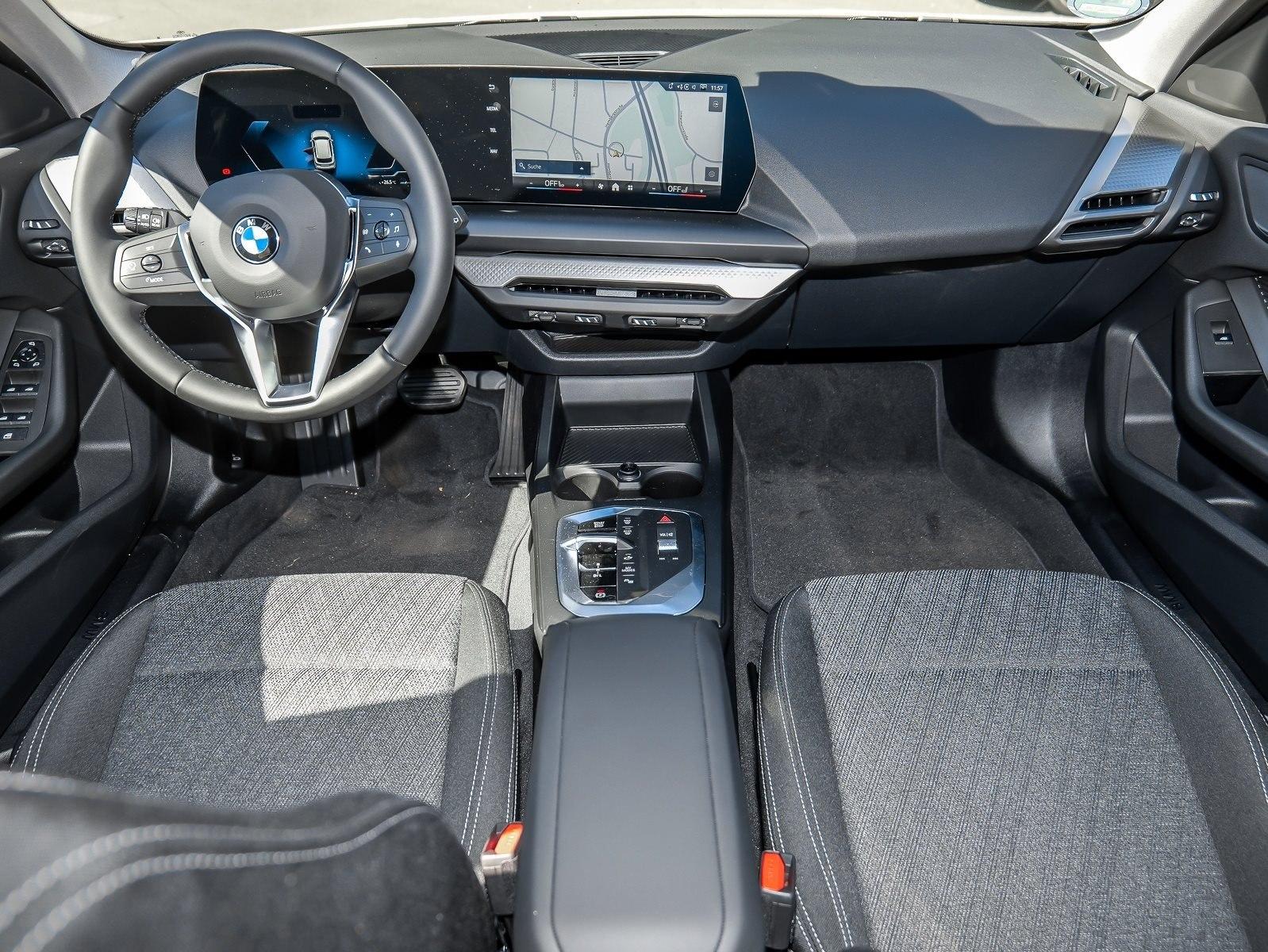 BMW 120 Live Cockpit Pus NAVI+LED+RFK+PA+DA+Alarm+SH