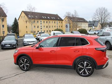 Volkswagen Tiguan 2.0 TDI Elegance KLIMA LED NAVI