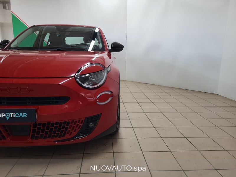 Other FIAT 600e Red imagem 3