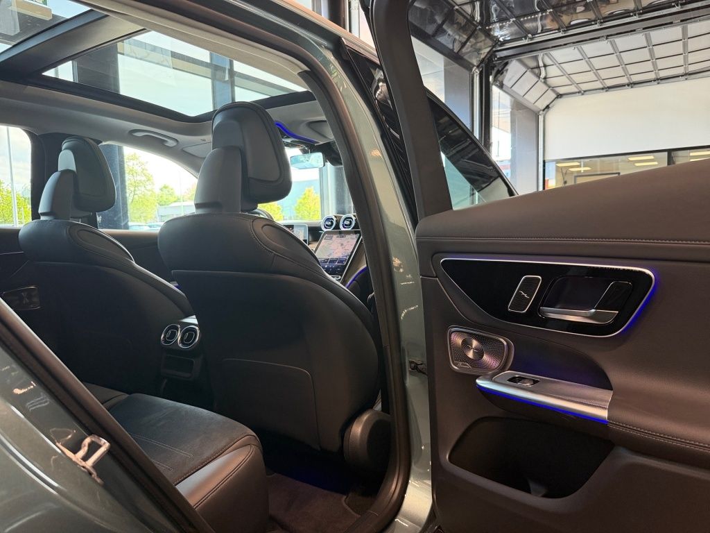 Mercedes-Benz GLC 300 de 4M AMG,LED,MBUX,MEM,BURM®3D,AHK,PANO foto 20