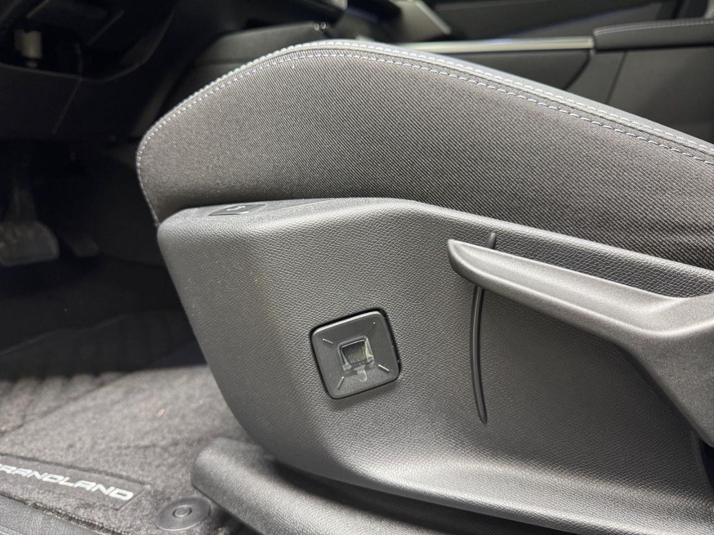 Opel Grandland (X) - Bild 16