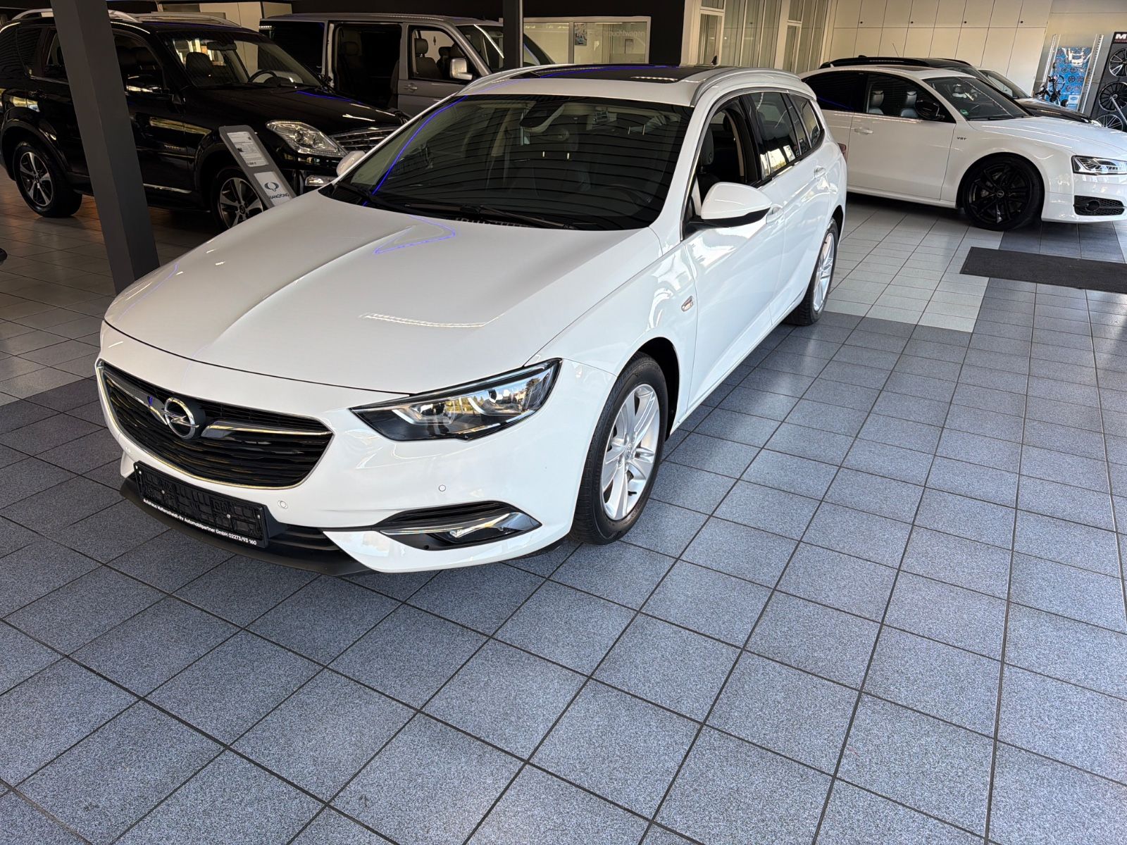 Opel B Sports Tourer Innovation 4x4 *PANO/AHK imagem 2