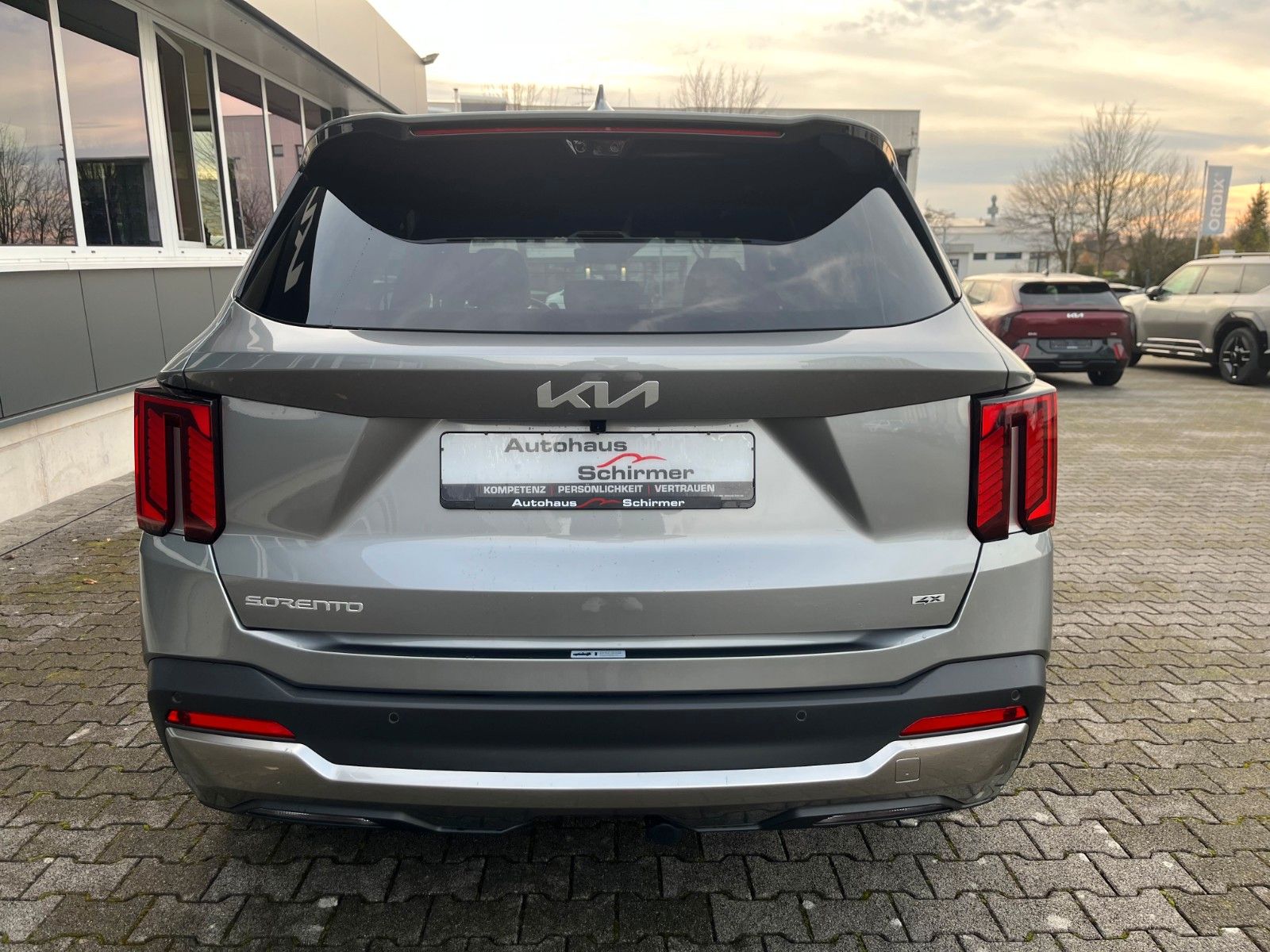 Fahrzeugabbildung Kia Sorento 2.2 CRDi AWD Platinum Premium Paket AHK