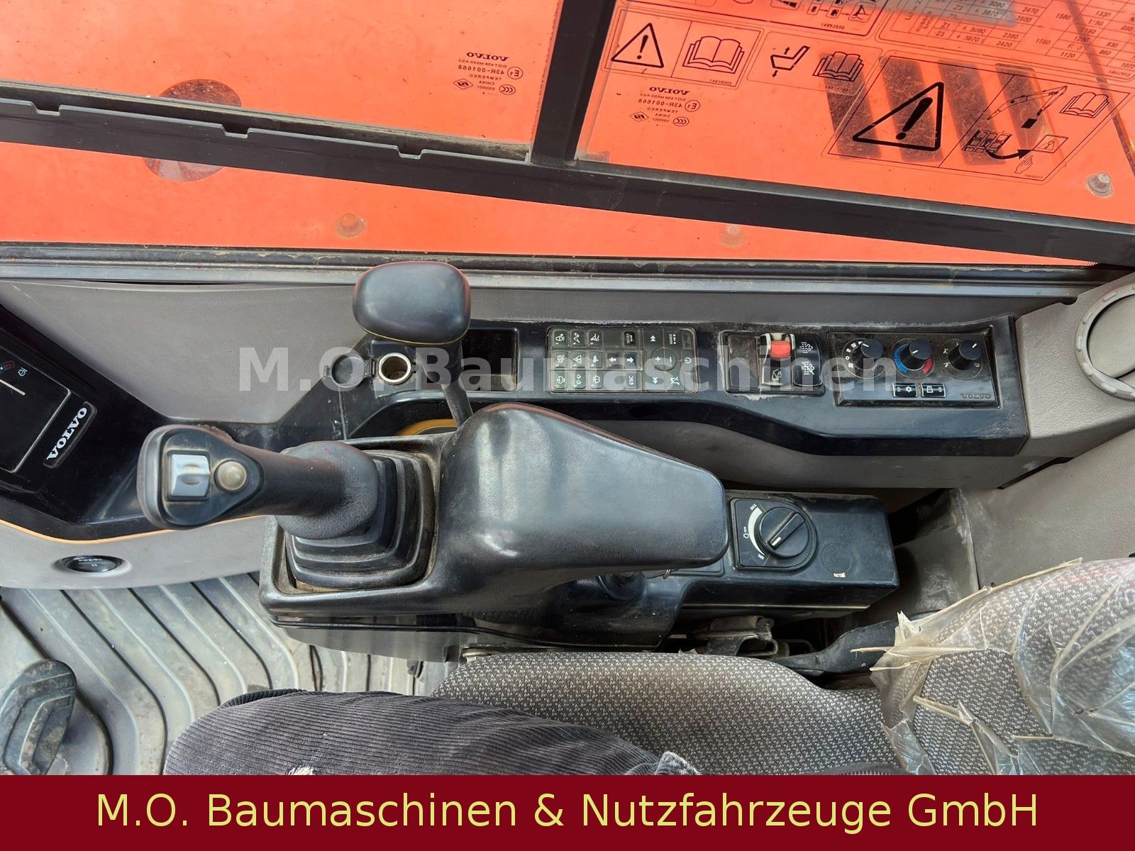 Fahrzeugabbildung Volvo ECR 88 D / SW / AC /