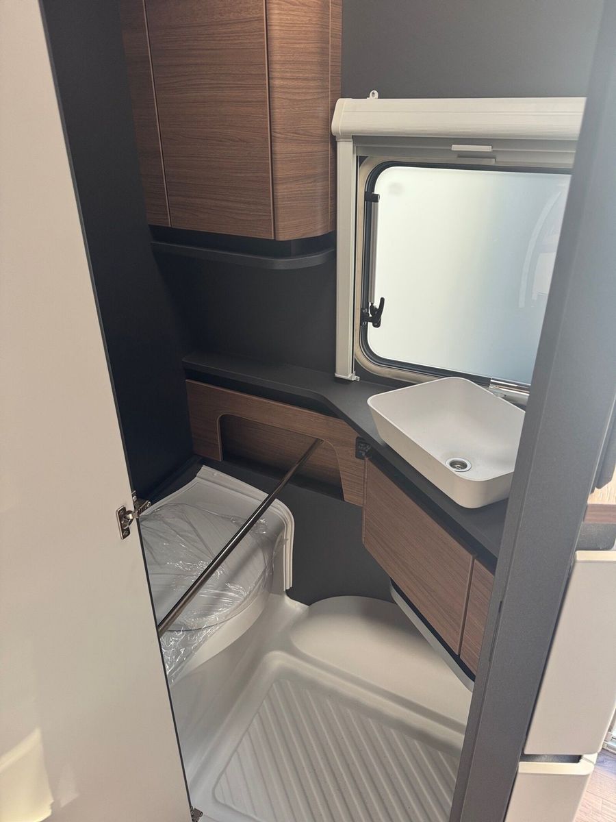 Fahrzeugabbildung Knaus Azur 500 EU 24er Modell %%Abverkauf%% NEU54TEUR