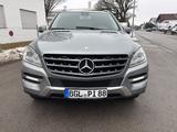 Mercedes-Benz ML 350  CDI BlueTec AHK ÖL Service NEU 4Matic - gebrauchte Mercedes-Benz ML-Klasse aus dem Jahr 2011
