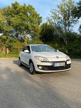 Renault Mégane III Grandtour - Renault Megane Gebrauchtwagen in Erfurt