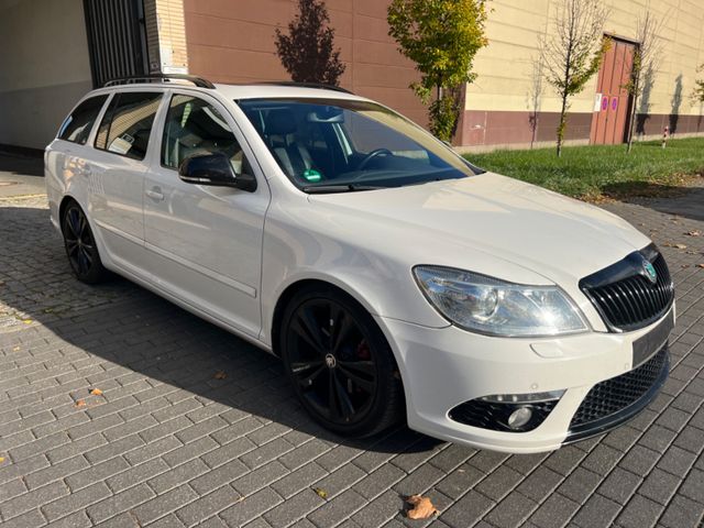 Skoda Octavia 2.0 TDI DSG RS Combi *Motorproblem*