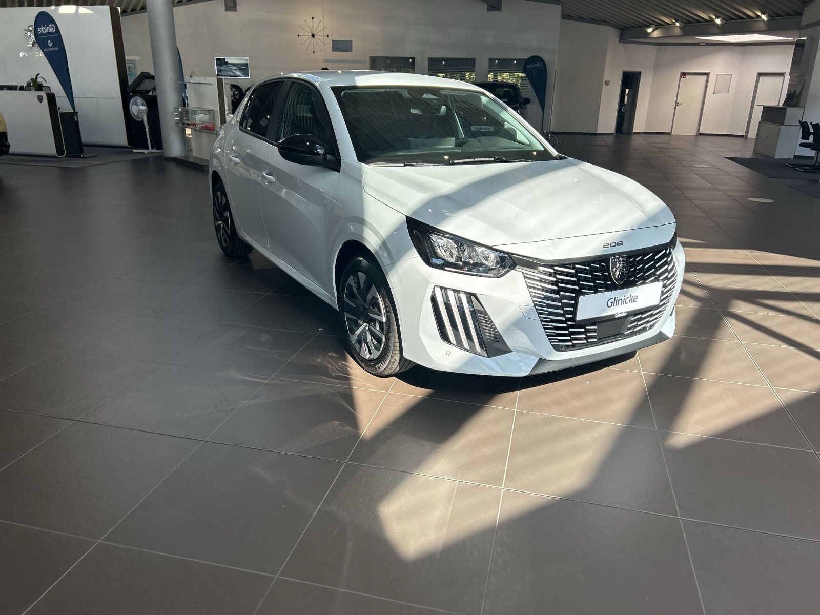 Peugeot 208 - Bild 4