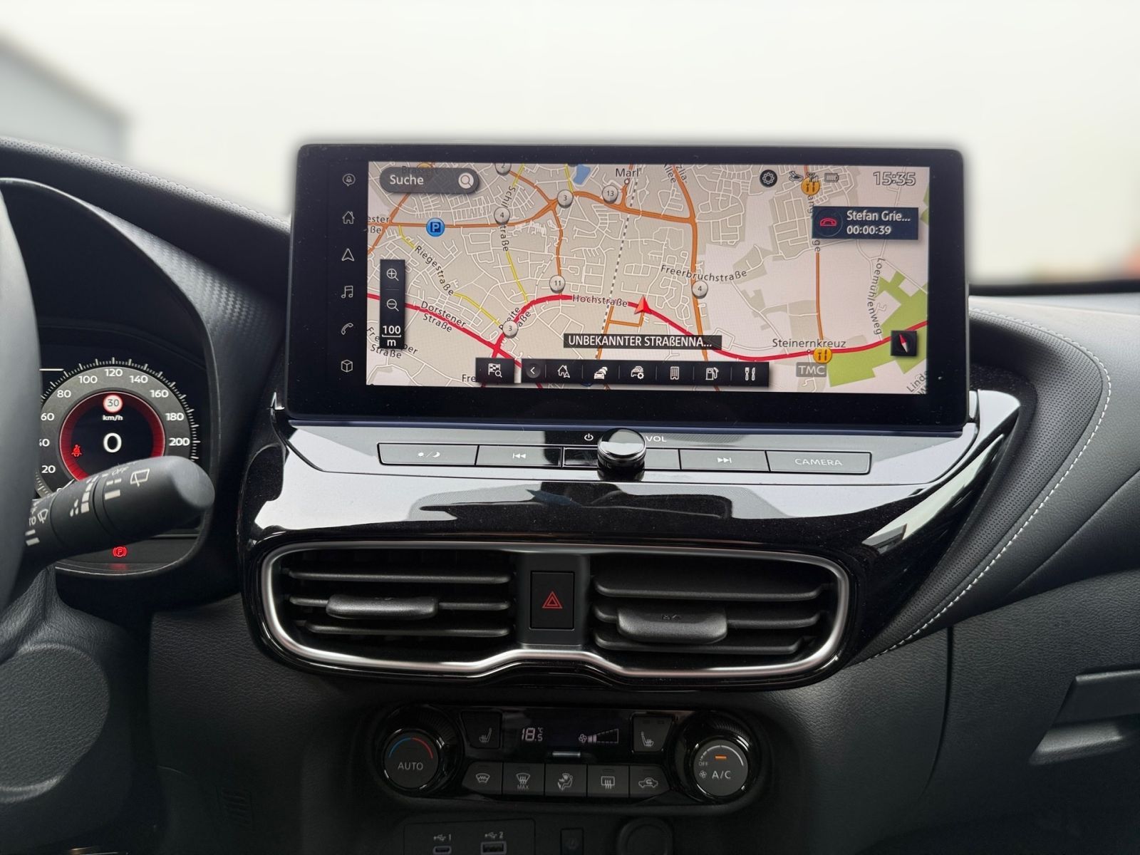 Fahrzeugabbildung Nissan Juke 1.6 Hybrid Tekna Hybrid *ALLWETTER*BOSE*LED