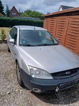 Ford Mondeo Ghia 2002 - Warscheinlich Moto... - Ford Mondeo aus 2002: Ghia