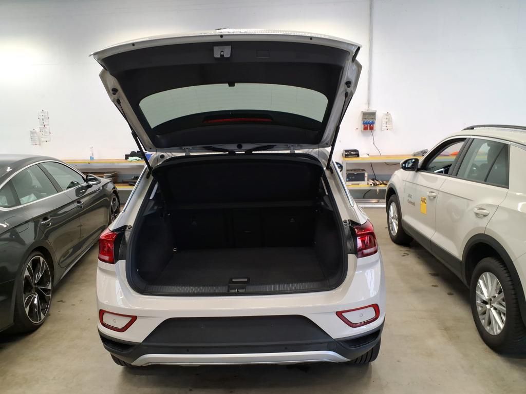 Volkswagen T-Roc Life 1.5 TSI 110kW 6-Gang 4 Türen