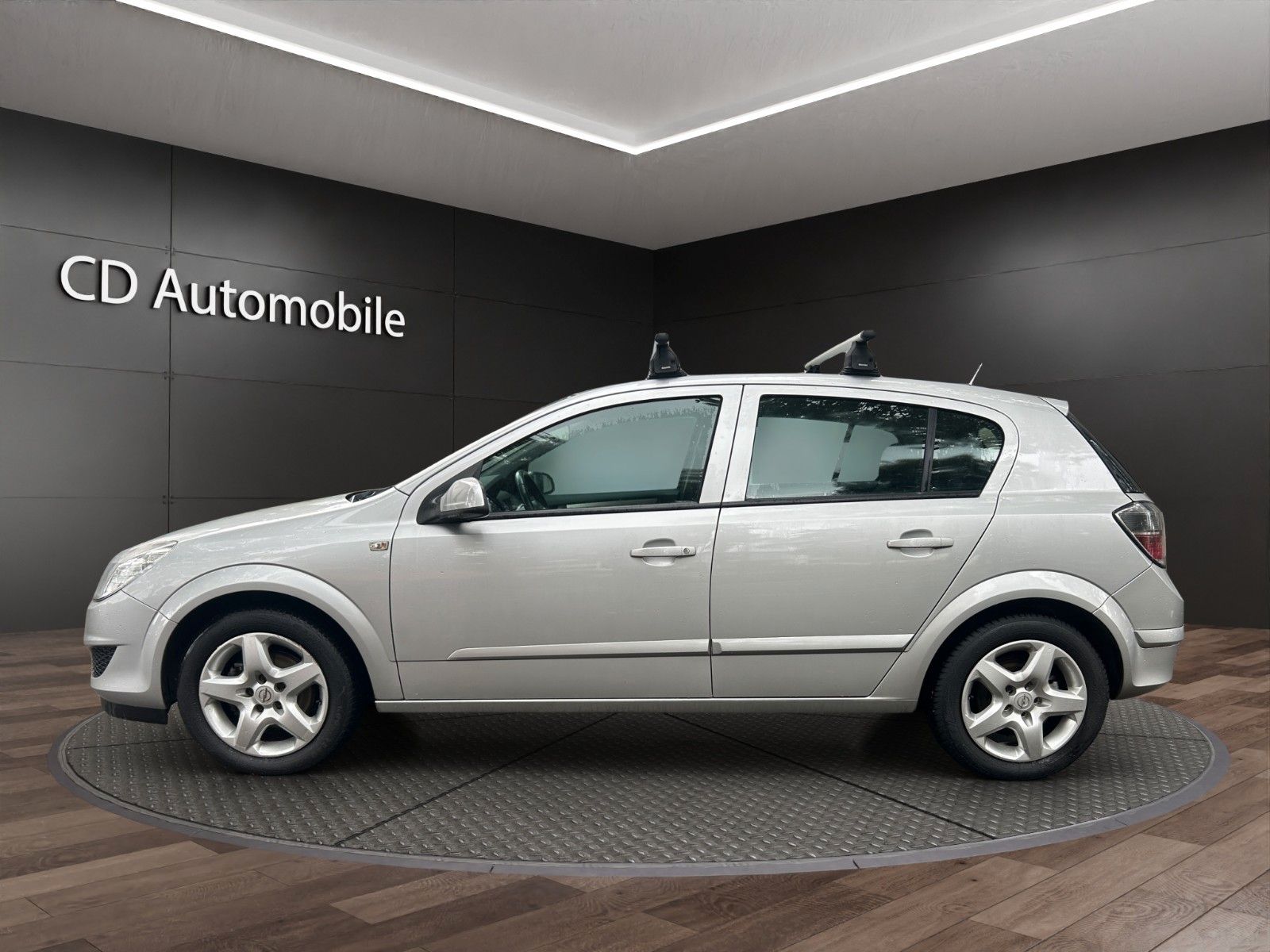 Fahrzeugabbildung Opel Astra H Lim. Edition/Service Neu/Klima/Tempomat
