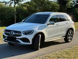 Mercedes-Benz GLC 300 de 4M AMG Multibeam LED Pano HuD AHK - Mercedes-Benz GLC 300 in Lübeck