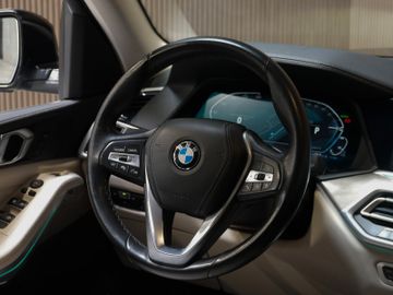 BMW X5 - 11