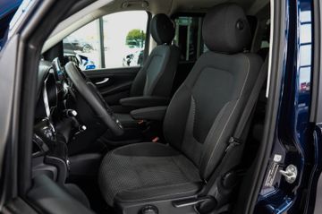 Mercedes V 250 - 12