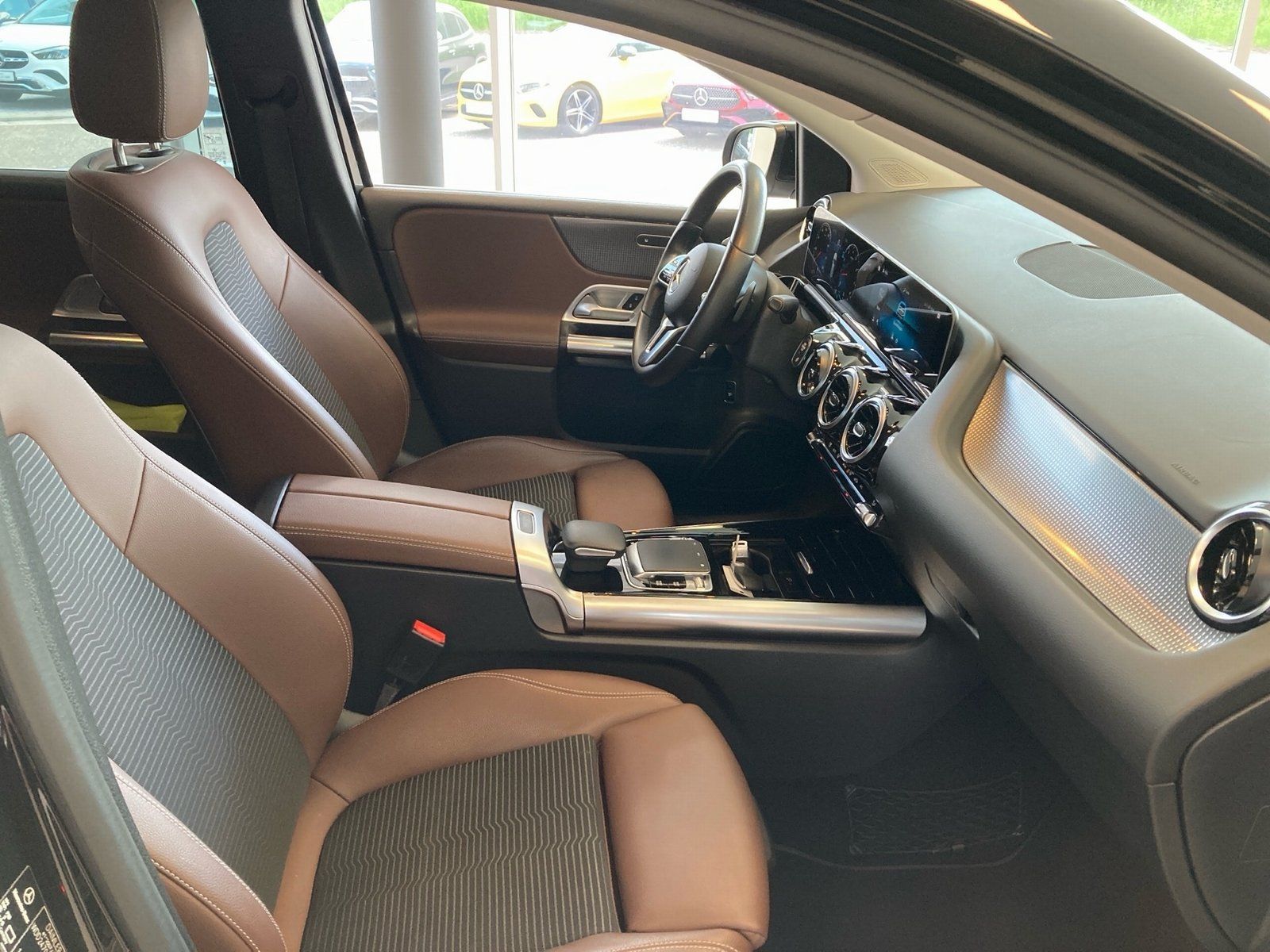 Fahrzeugabbildung Mercedes-Benz B 200 Progressive*Totwinkel*Kamera*MBUX*Sitzheiz