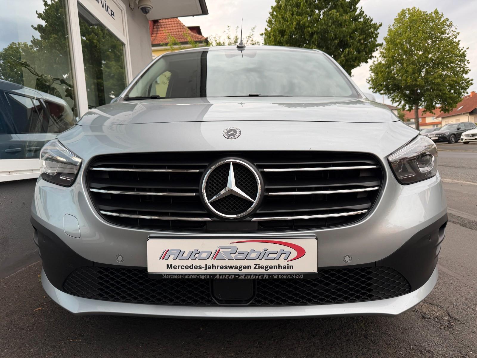 Mercedes-Benz T 180 d  Edition+LED+Kamera+Navi+KeyGo+