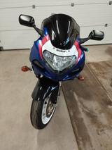 Suzuki GSX-R750 - SUZUKI 2000 GSX R 750
