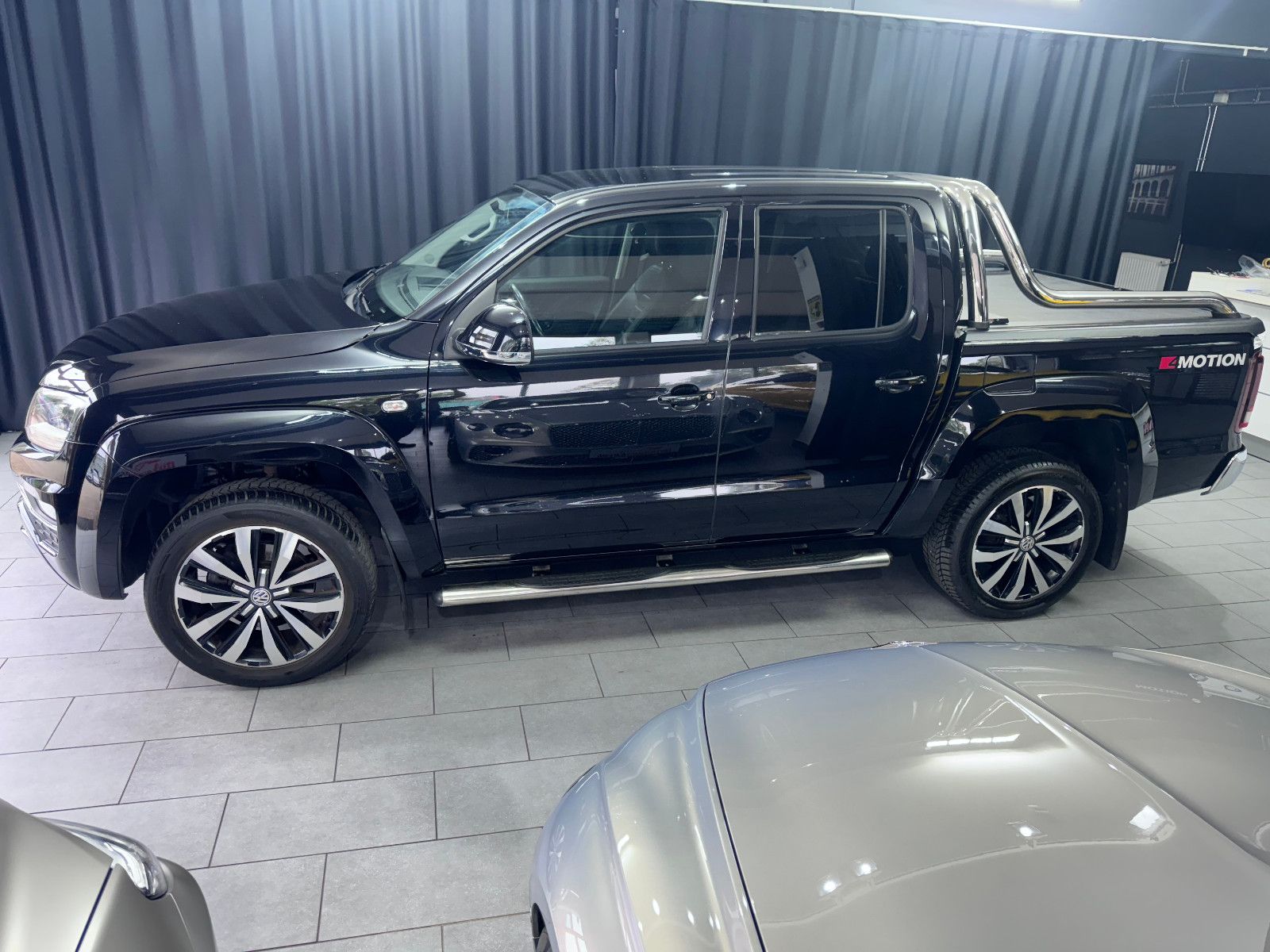 Fahrzeugabbildung Volkswagen Amarok Aventura DoubleCab 4Motion*LEDER*NAVI*DSG