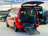 Volkswagen Caddy Maxi 1,6-Behindertengerecht-Rampe-1.Hand - Volkswagen: Behindertengerecht