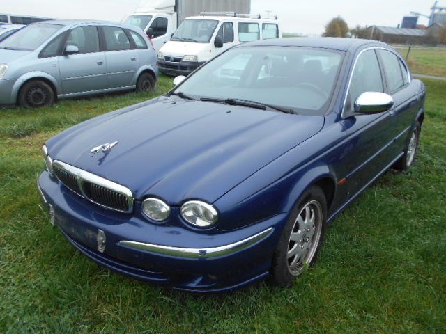 Jaguar X-Type V6 2.5 Basis