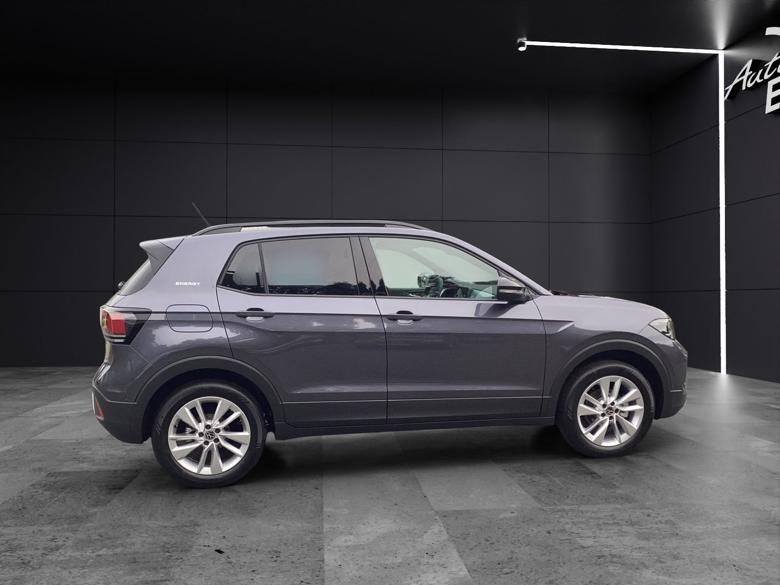 Fahrzeugabbildung Volkswagen T-Cross TSI Energy LED ACC RFK AHK