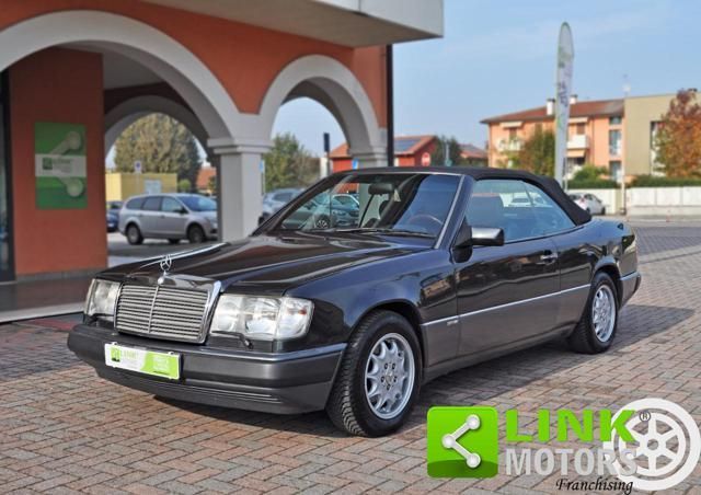 Mercedes-Benz MERCEDES-BENZ CE 300 24V SPORTLINE CABRIO