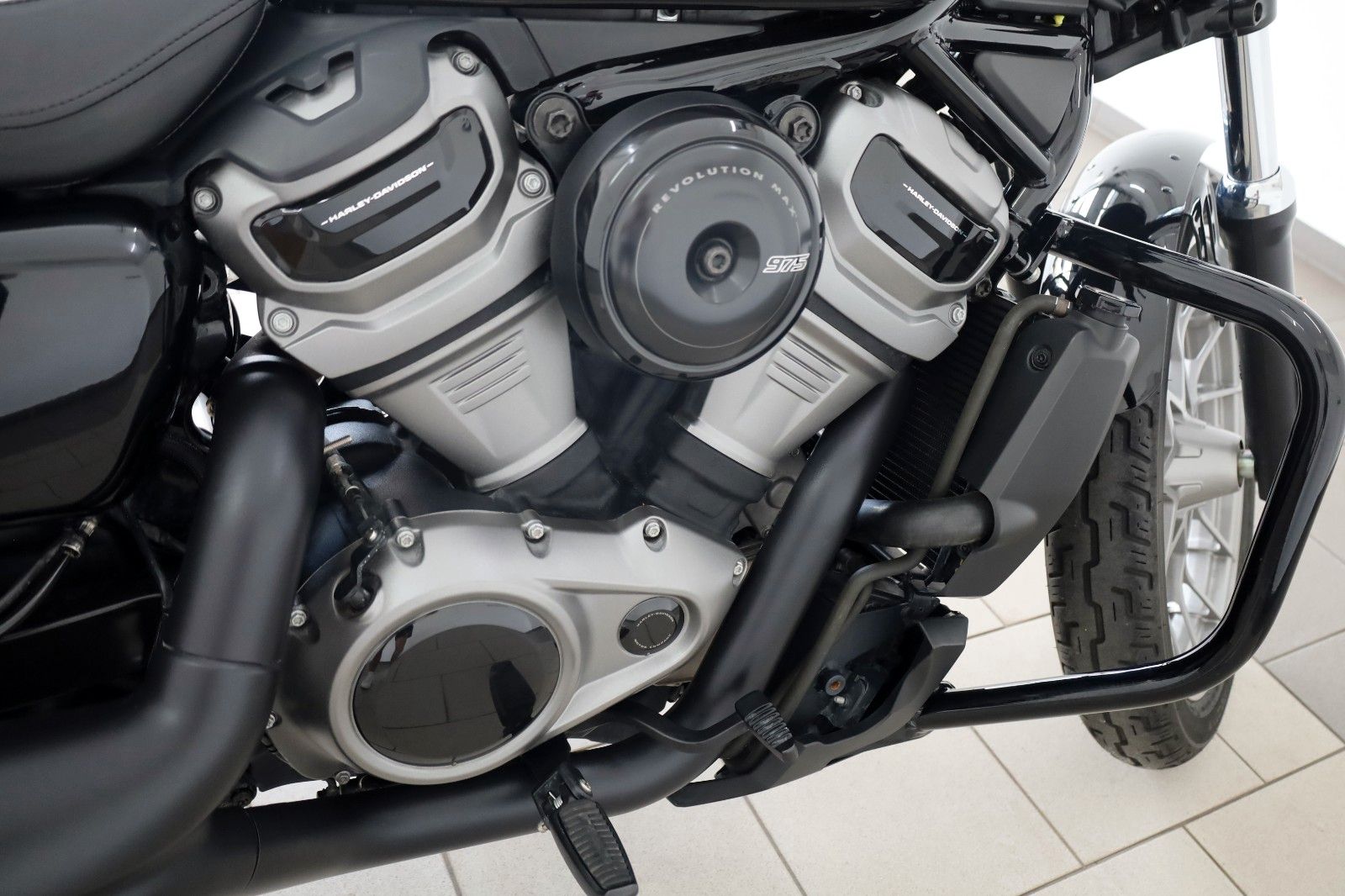 Fahrzeugabbildung Harley-Davidson Nightster Special, Revolution Max 975S