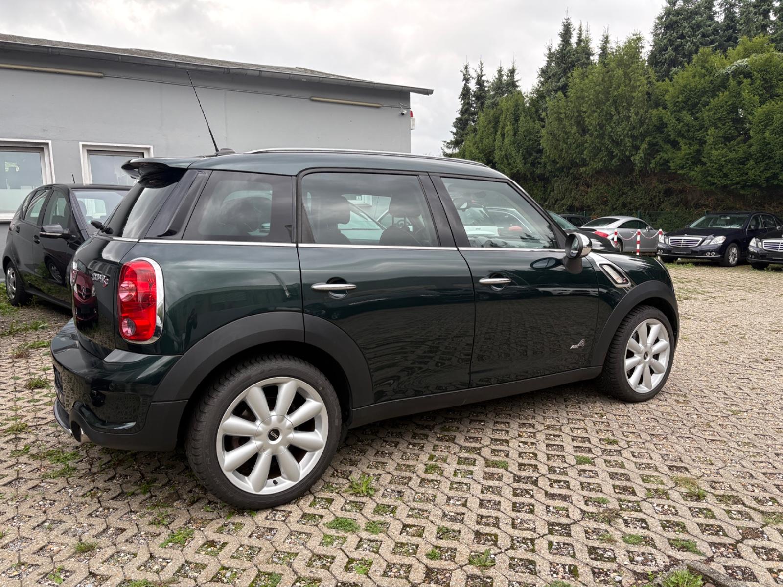 MINI Countryman S (Cooper) AUTOMATIK LEDER NAVI ALL4