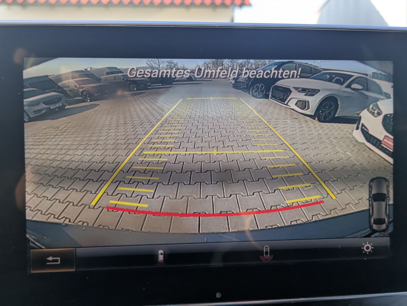Fahrzeugabbildung Mercedes-Benz C 250 d BlueTec AVANTGARDE 4Matic ACC/KAM/LED