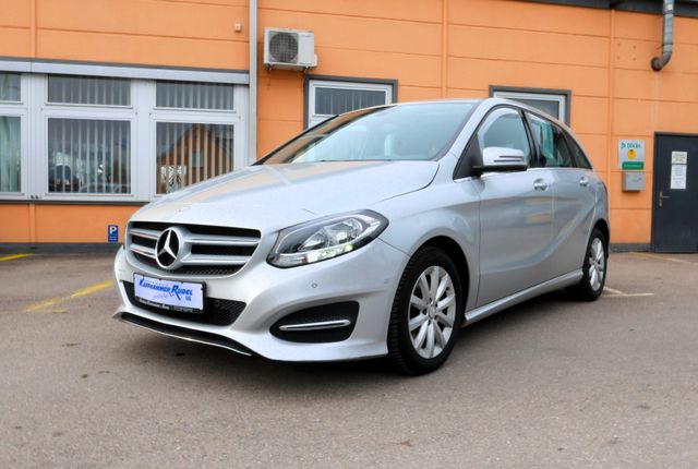 Mercedes-Benz B 180 STYLE/BusinessPaket/AUTOMATIK/NAVI/Kamera