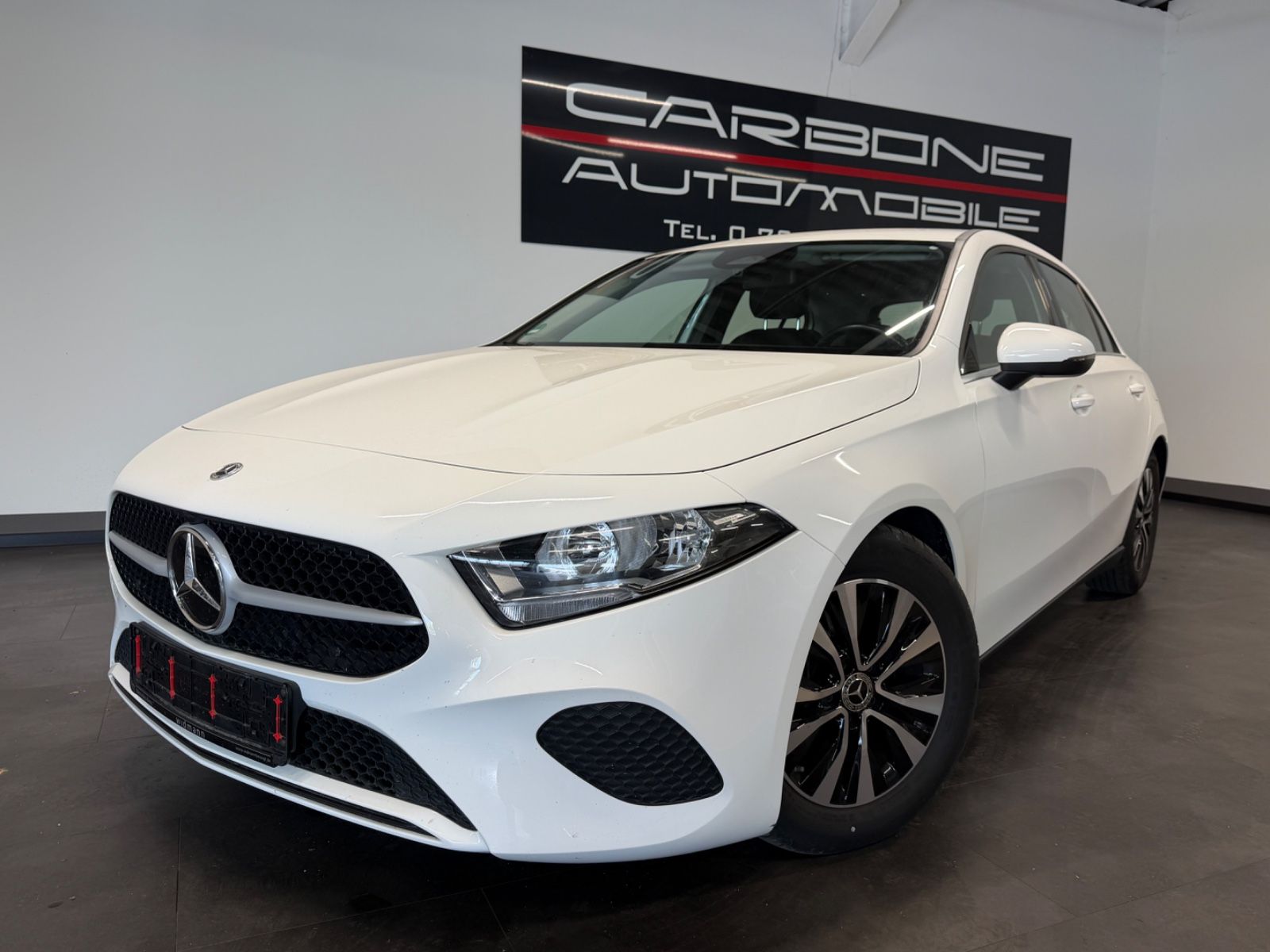 MERCEDES-BENZ A 180 d  DCT **Kamera+Virtual**