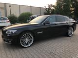 BMW 730d xDrive*LED*Head-up*Soft-Close*Leder* - gebrauchte BMW 730 aus dem Jahr 2013