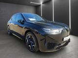 BMW iX xDrive40 SPORTPAKET+PANORAMA+AHK+LASER - BMW Gebrauchtwagen in Weimar