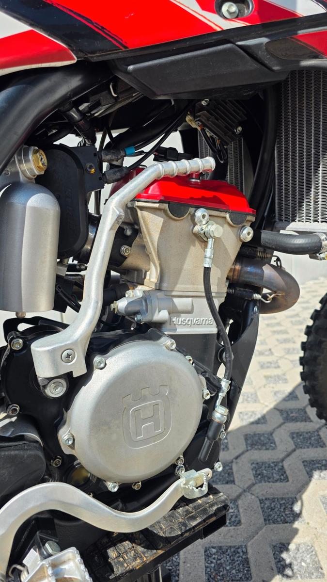 Husqvarna  2013 — photo 6