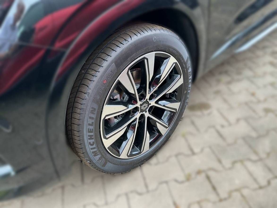 Fahrzeugabbildung Renault Austral Techno Full Hybrid E-Tech 200