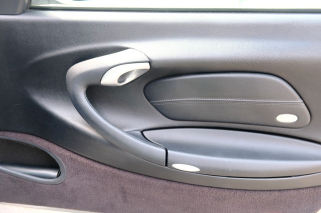 Fahrzeugabbildung Porsche 996 Carrera Coupé