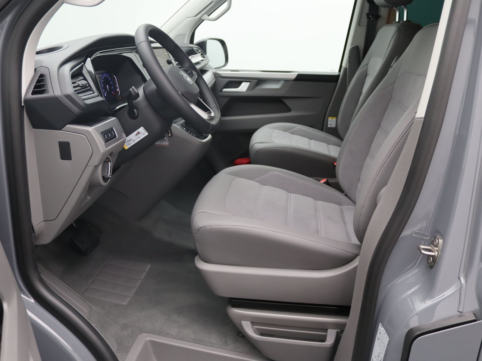 Volkswagen T6 California - Bild 13