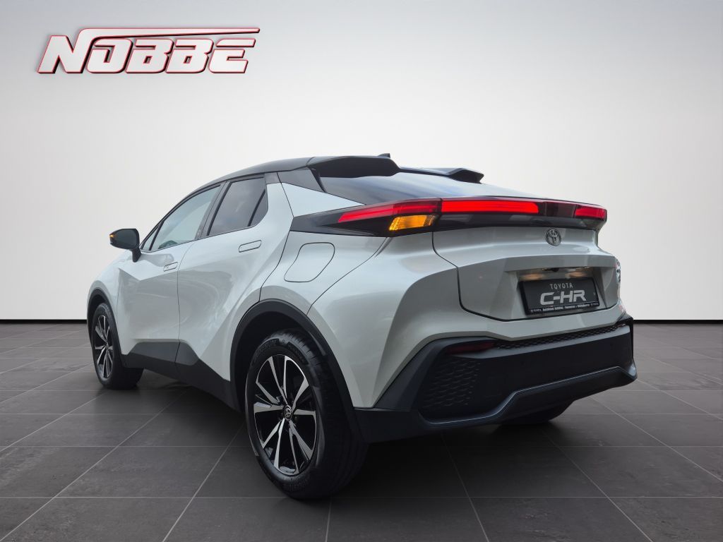 Toyota C-HR 1.8 Hybrid Teamplayer imagem 3