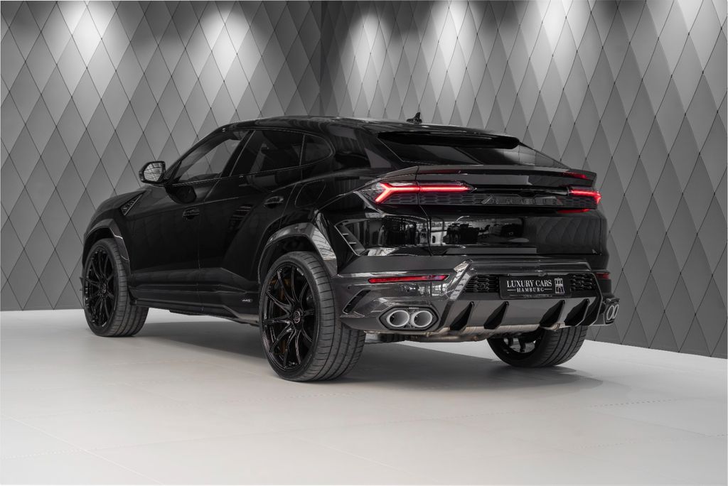 Urus 4.0 V8 SE 2026 BRABUS FULL CARBON AKRAPOVIC - Bild 5