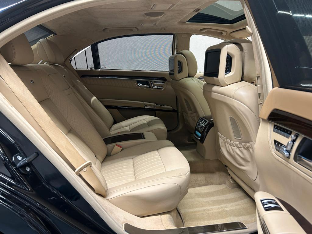 Mercedes-Benz S 600