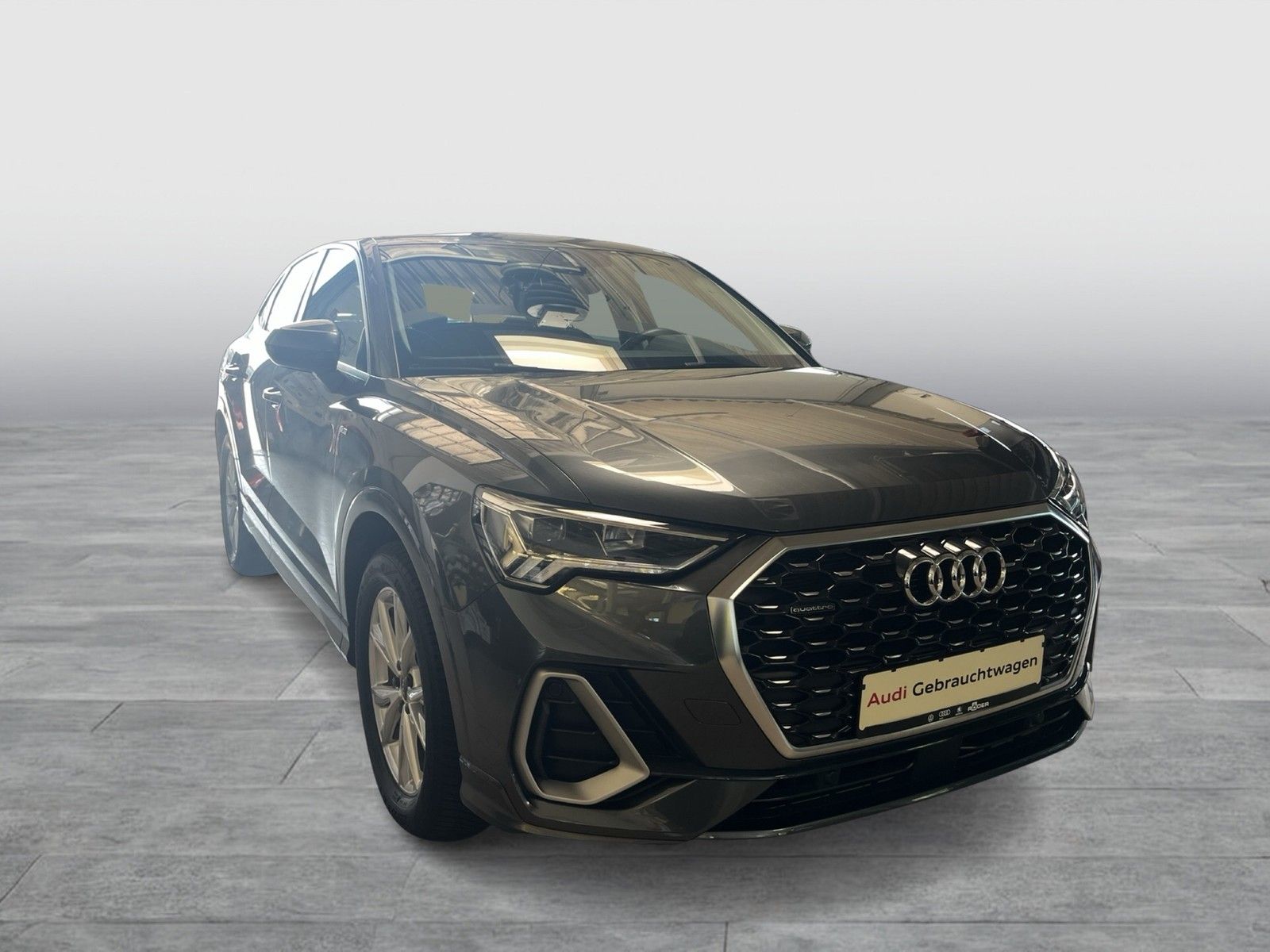 Audi Q3 Sportback 40 TFSI S line AHK Kamera Navi foto 2