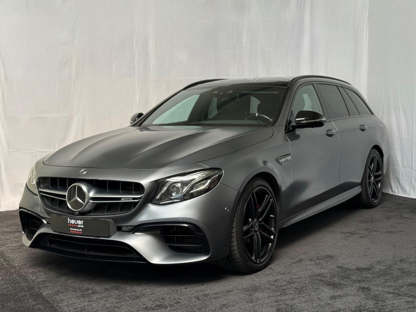 Mercedes-Benz E 63 AMG S 4Matic+ T Modell/CARBON/360°/PERFORM.