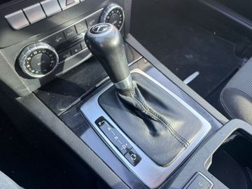 Mercedes C 220 - 12