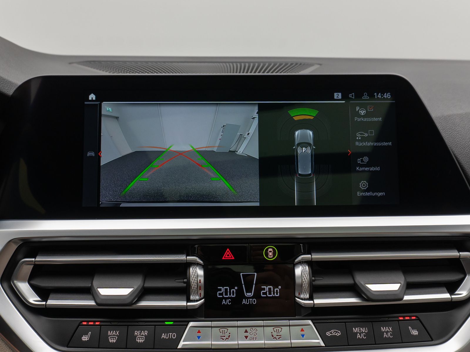Fahrzeugabbildung BMW 320d M Sport Panorama Laser Kamera HUD DAB HiFi