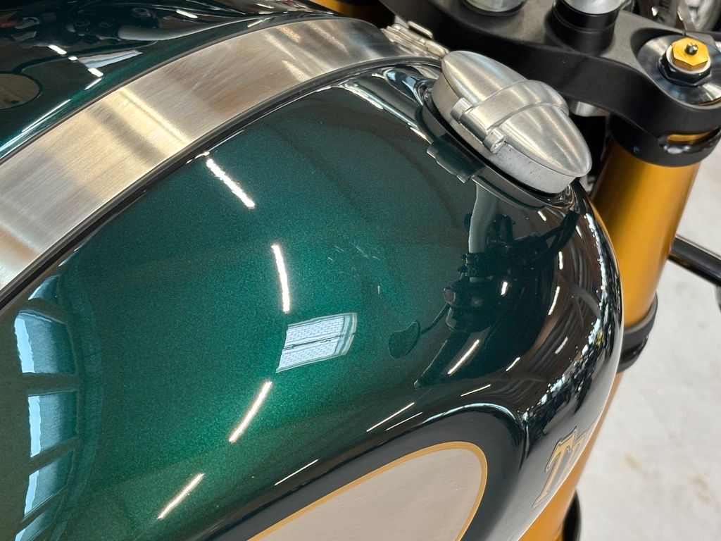 Fahrzeugabbildung Triumph SCRAMBLER 1200 STEVE MCQUEEN *1.HAND*