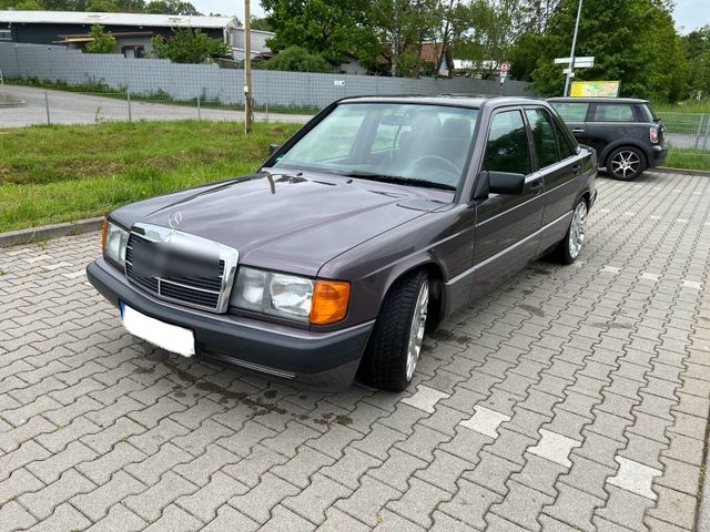 Mercedes-Benz 190E 1,8 Mercedes Benz W201 Klima Schiebedach