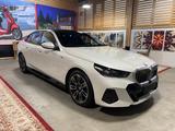 BMW 520 i M Sport, Pano, Leder, 360°, Memory, H&K - BMW 520: Limousine, 520i